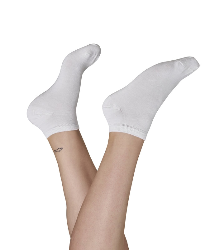 doa 3 Pairs Super Soft Bamboo No Show Ankle Socks for Women